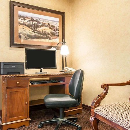 Comfort Inn & Suites Mcminnville Wine Country Buitenkant foto