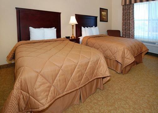 Comfort Inn & Suites Mcminnville Wine Country Buitenkant foto